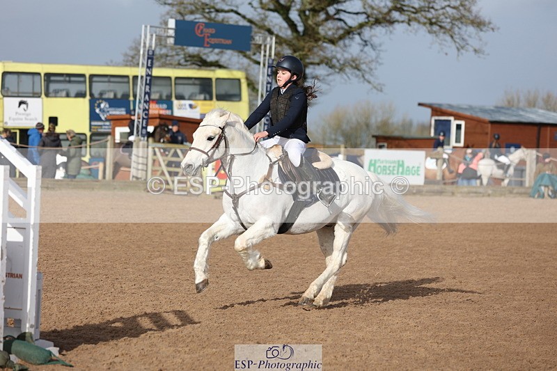 240210A-105015-00605 - Cls 17+18 Club and Schools 70cm