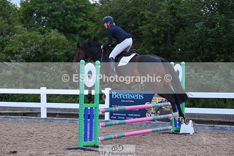 230718A-195918-00806 - 90cm