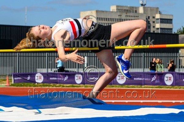 Age25SAT-915743 - Field Female Set Two