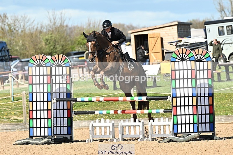 250416-153207-01777 - Cls 6 Foxhunter and 1.20m