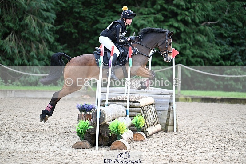 241117-121006-03889 - Cls 2 80-85cm 11.20 to 12.30