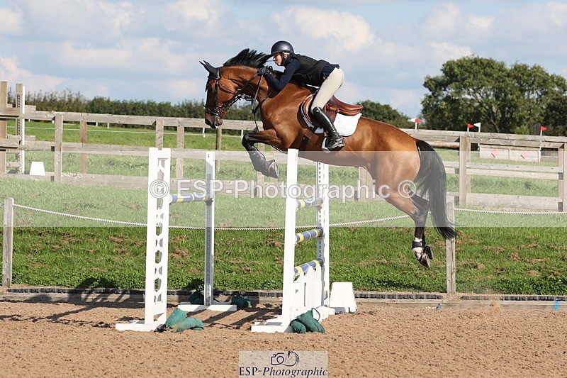 230915A-152103-02960 - Cls 5 National 1.40m