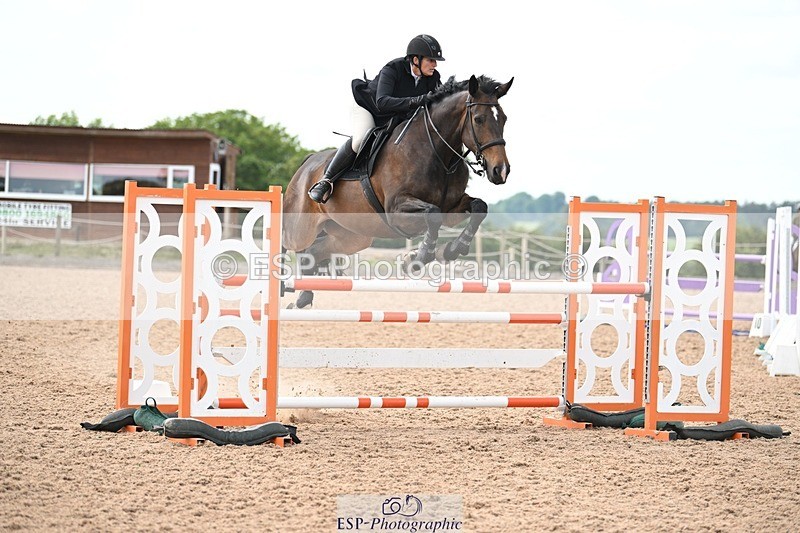 250611-135457-00738 - Cls 6 Snr Foxhunter & 1.20m Open