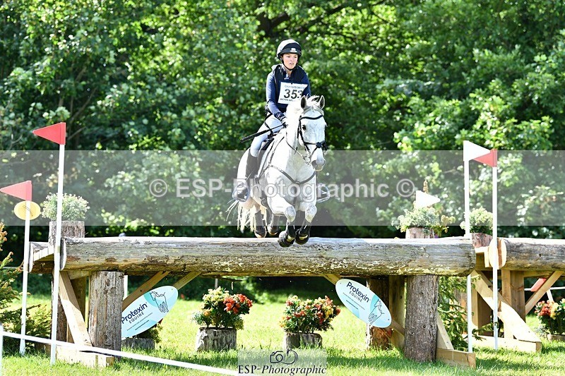 260530A-103437-12210 - C-353-Sophie.Hodgson