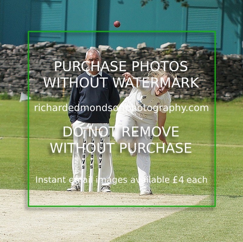 DSC02438 - Bare  Seconds