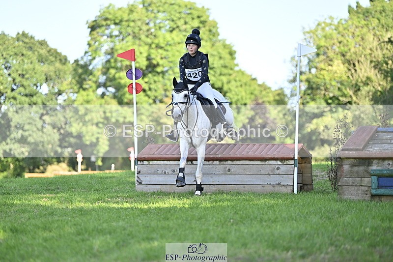 240811A-174456-07489 - 420-