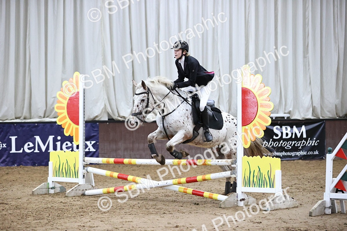 SBM_001890 - Class 5 - Henlow Veterinary Hospital 70cm