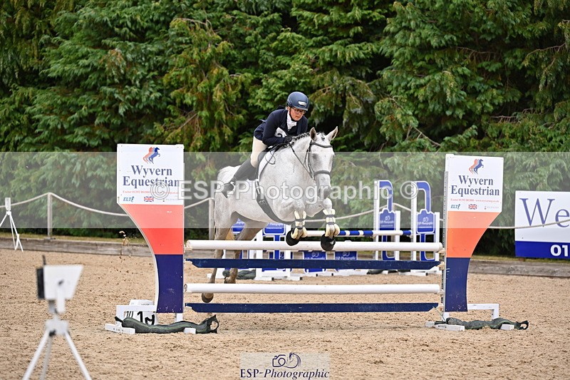 250802A-142823-05892 - F-269-Essie.Barker-BLOODY.NORA