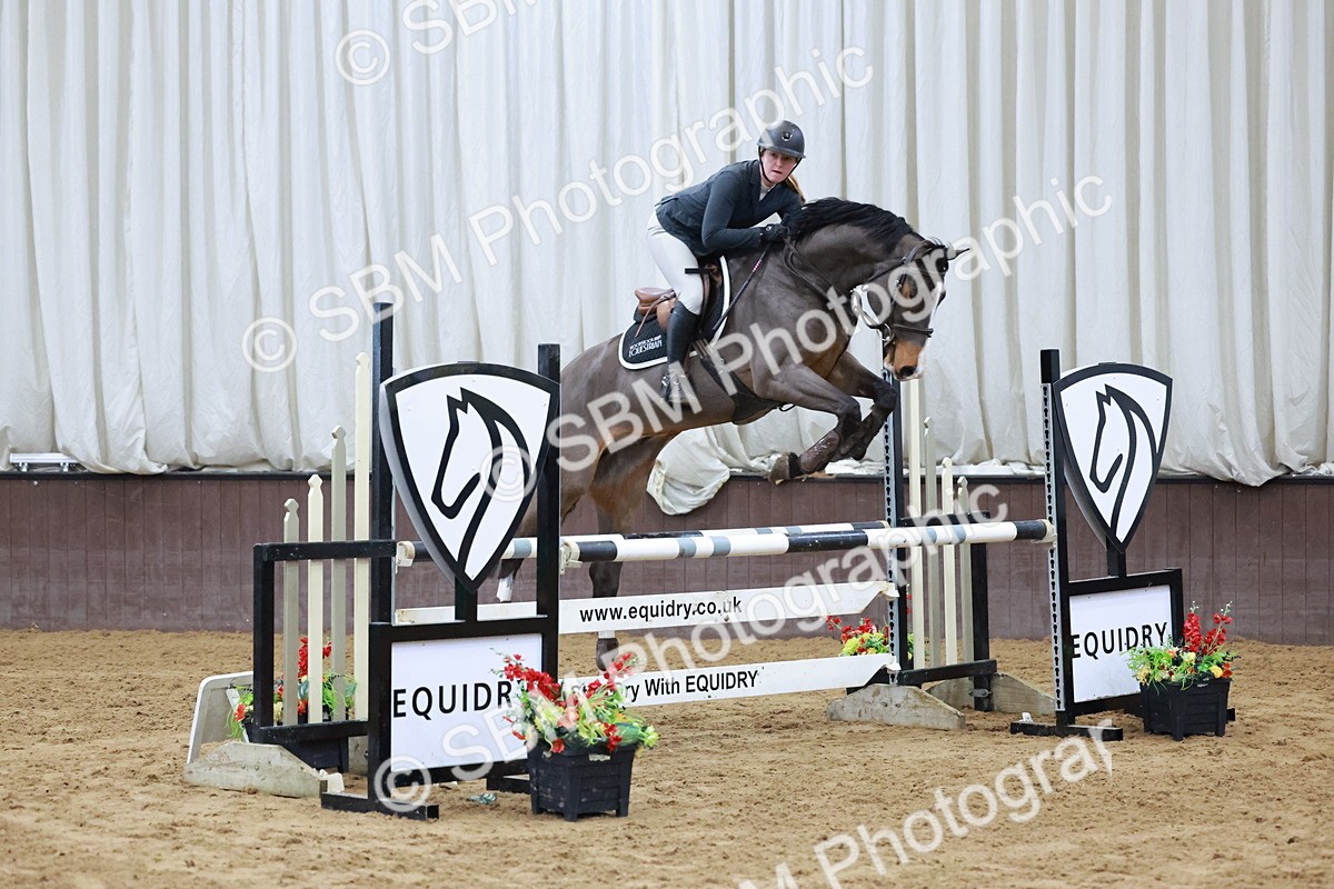 SBM_007556 - Class 24 - Nupafeed Supplements Senior Discovery/ 1m Open