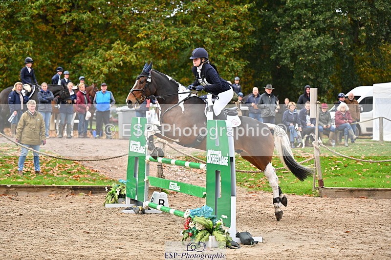 251026A-113908-24066 - D-341-Charlotte.Northcott