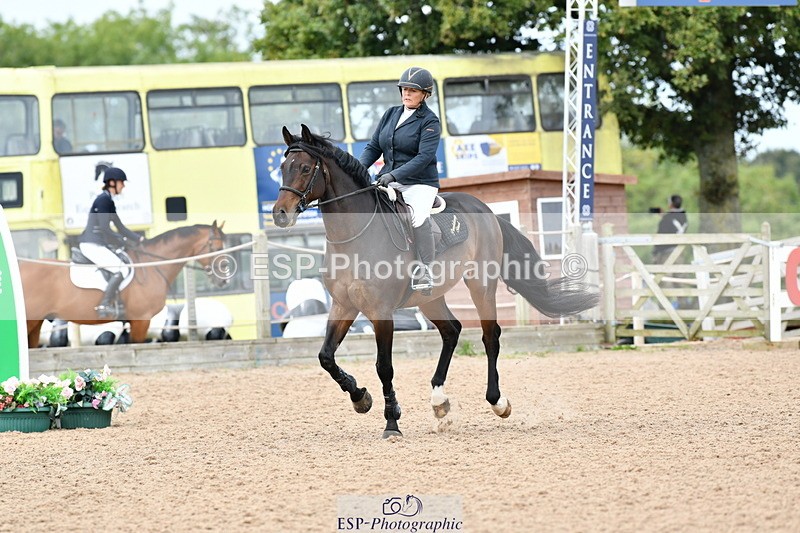 240915A-123509-09923 - Cls 27 Snr 1.05m & 1.10m GP