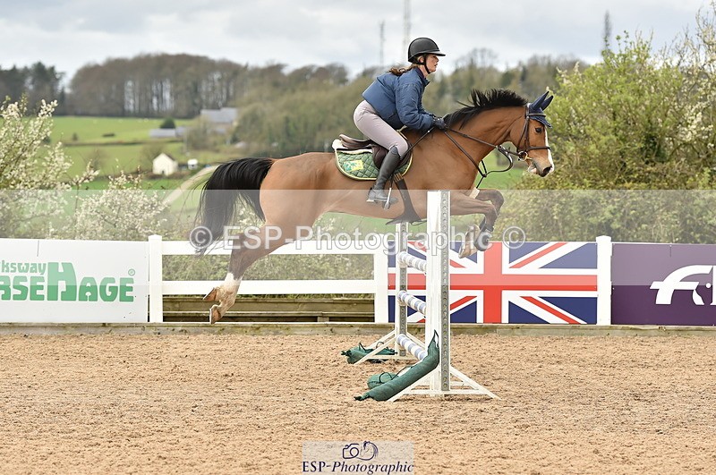 240403A-140144-00696 - Cls 4 Newcomers and 1.10m Open