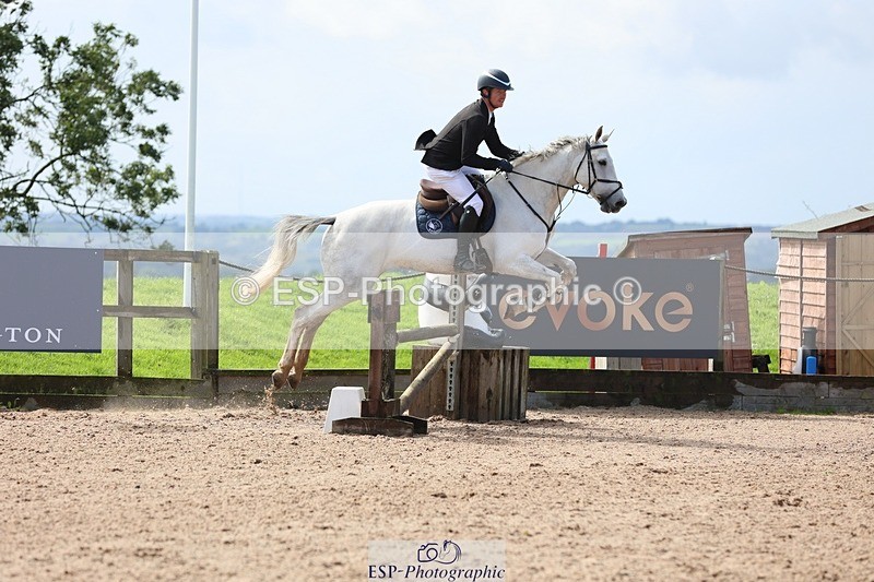 250911-140244-02298 - Cls 5 Chard Snr 90cm Speed Derby