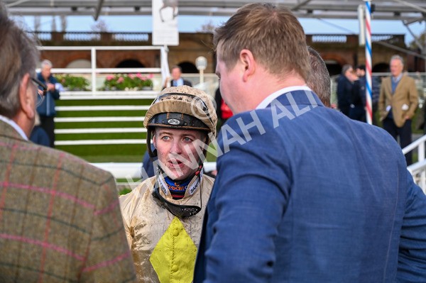 131023-Race 5-Irish Nectar-8124 - Race 5 4.25pm Parsonage Hotel And Cloisters Spa Nursery Handicap