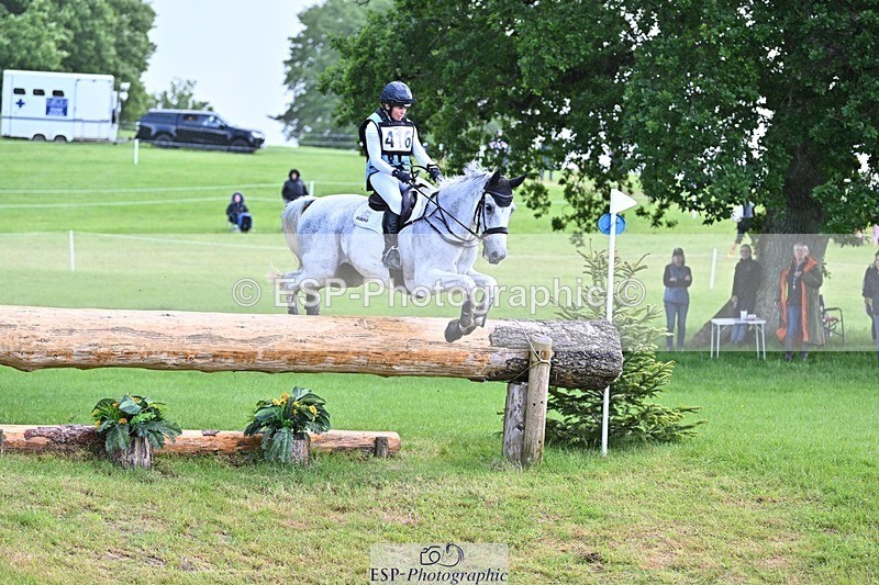 240526-111043-20402 - 416-CRISTAL_FONTAINE-Kitty_King