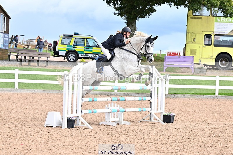 240912A-145205-02064 - Cls 12 1.05m Amateur Qualifier