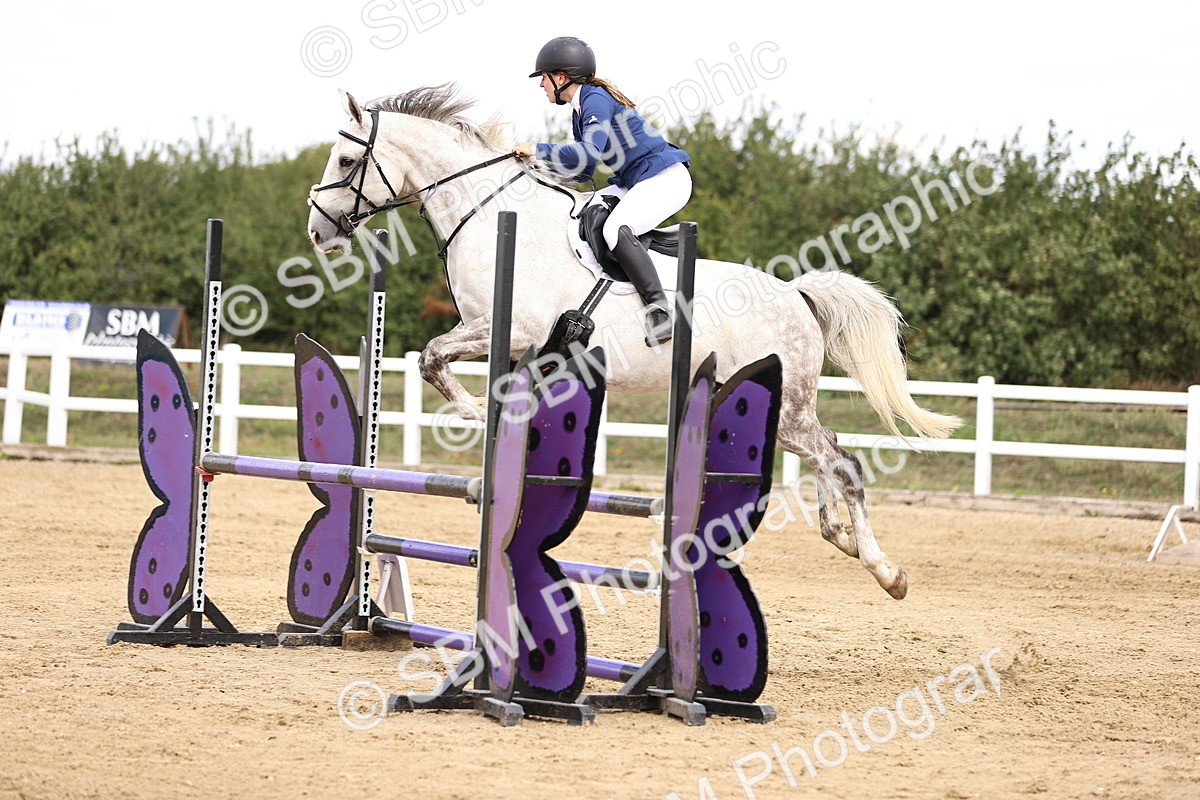 SBM_004345 - Class 3 -  Senior British Novice - 90m Open