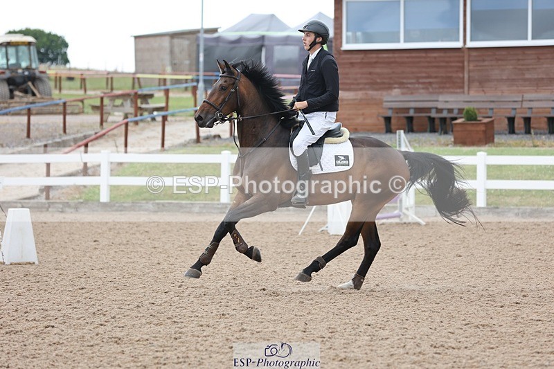 250625-150622-01302 - Cls 6 Foxhunter and 1.20m Open