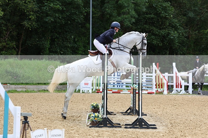 3E7A6088 - Class 4: Senior British Novice/90cm open