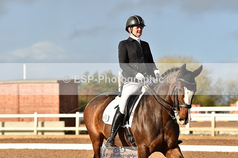 231104A-135758-01975 - Cls 10 Medium 61