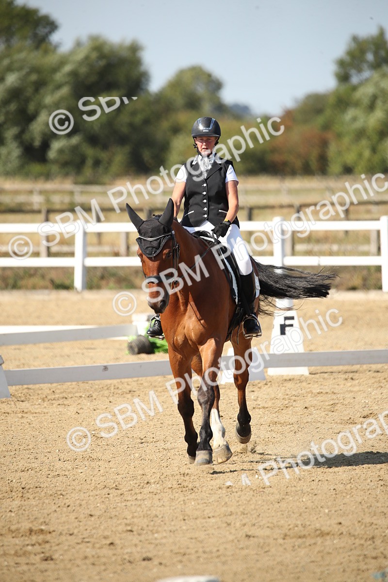 SBM_004145 - Class 11 - Novice 5 - 10.24-11.20