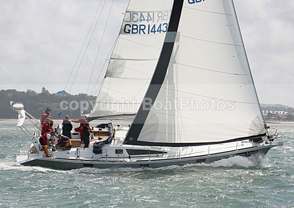 120630 GBR1443L WT7A3156 - ROUND THE ISLAND RACE - 30th June 2012