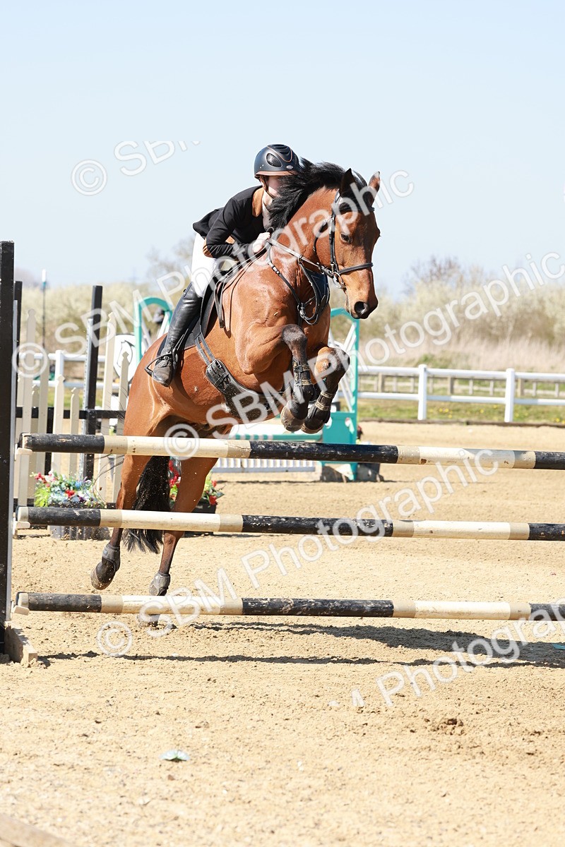SBM_004303 - Class 17 - Senior Newcomers - 1.10m