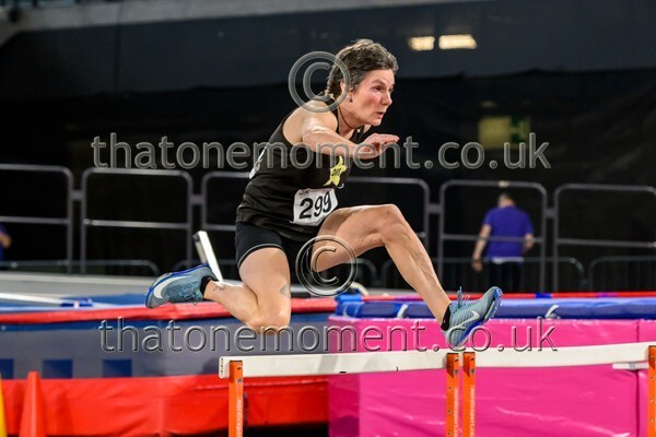 MastRelay26-915716 - Masters Set One