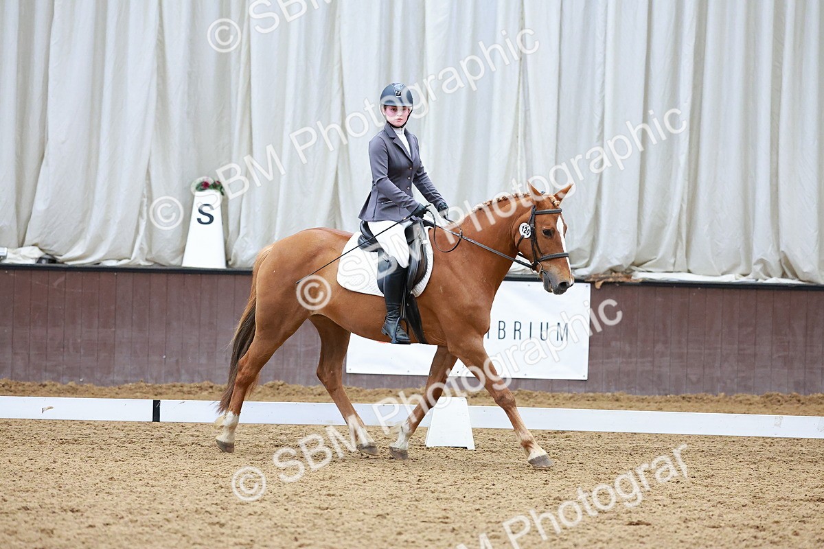 SBM_000967 - Class 12 - Novice 2