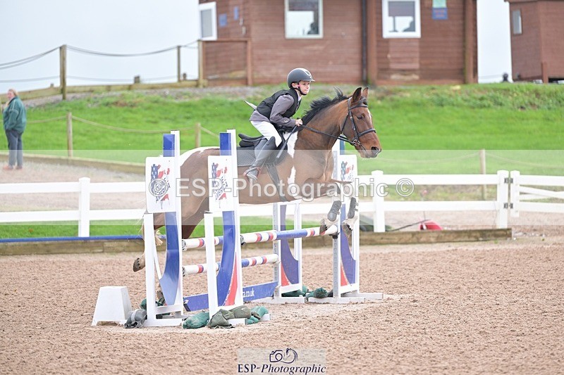 251116-112820-01223 - Cls 5 Pony Discovery and 90cm Open
