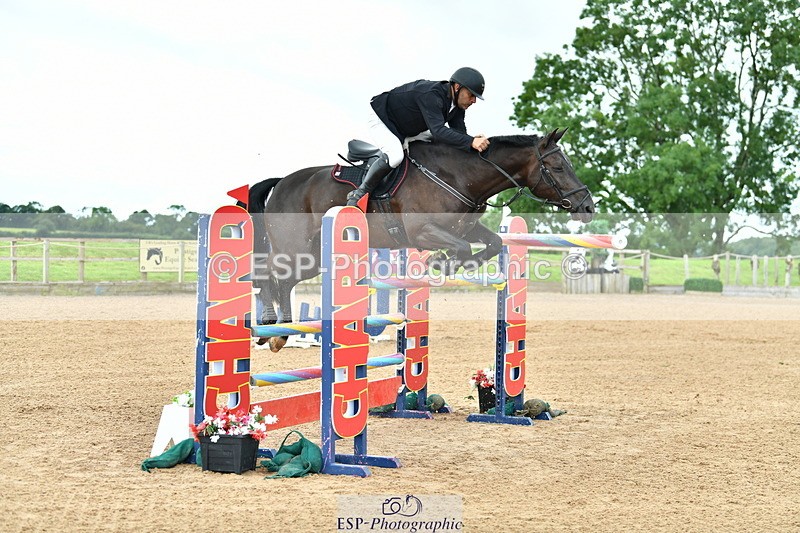 230723A-095945-10737 - Cls 4, 2 Star Small 1.30m