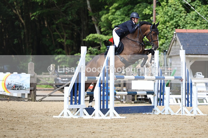 3E7A1208 - Class 14: Senior 1.15m Open