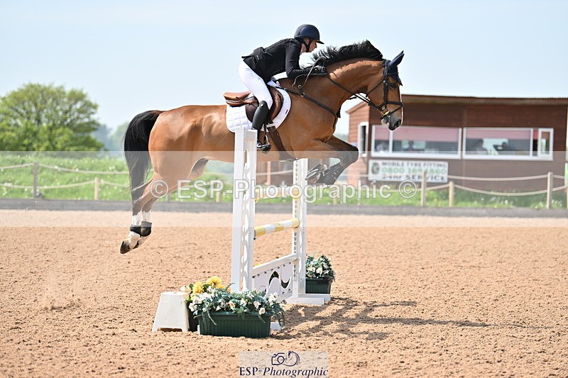 240510A-142210-08009 - Cls 23 Talent Seeker Inc 7yr old 14.10 to Finish