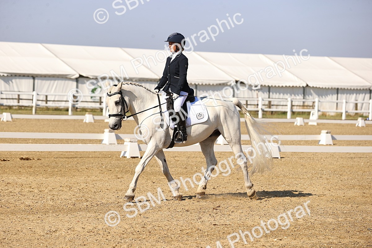 SBM_002625 - Intro 2 - Warm Up