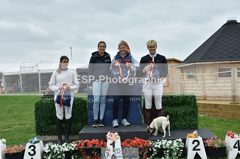 240831A-141936-03826 - 90 Presentations