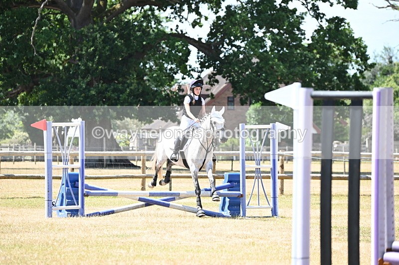 WJ6_5851 - Class 13 Novice 60cm