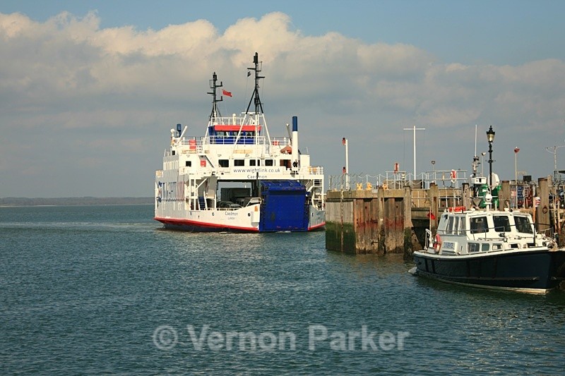 Ferry - Transport
