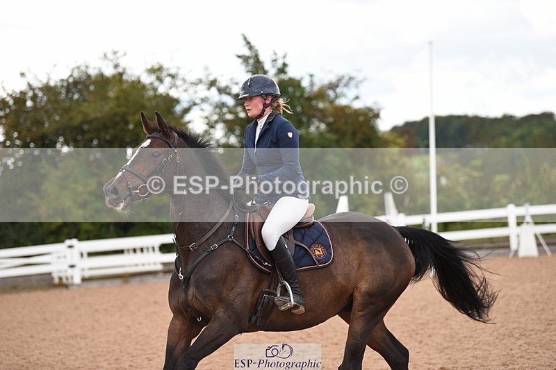 230830A-144236-01257 - Cls 5 Fox & Open