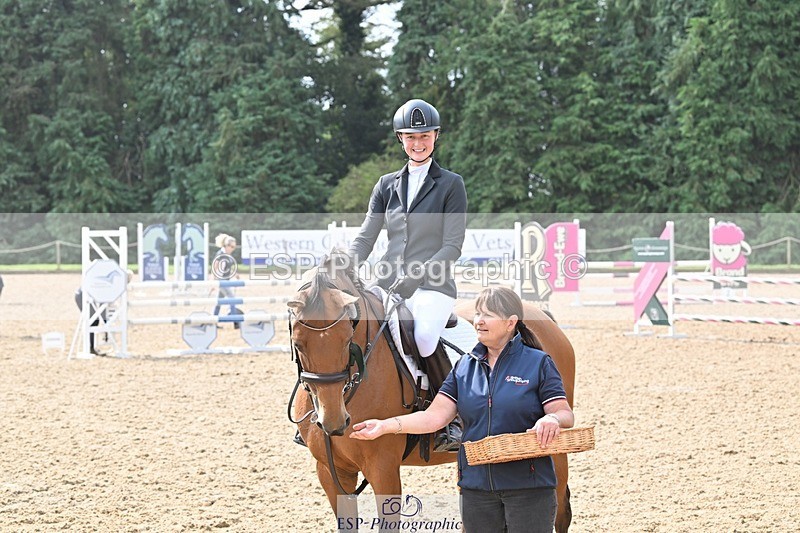 240818-101113-03643 - Cls 8B 90cm Open