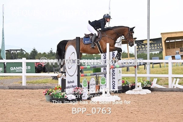 BPP_0763 - CLASS 29 SUN GFS Saddles Senior Newcomers/1.10m Open
