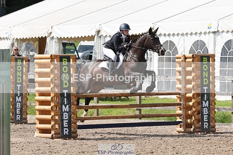 240803-153100-08917 - 269-Lauren_Dawson-BLAKNEYS_DAISY