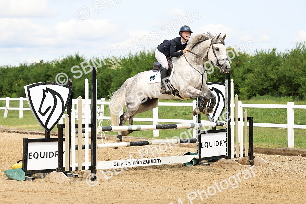 SBM_005119 - Class 17 - Senior Discovery - 1.00m