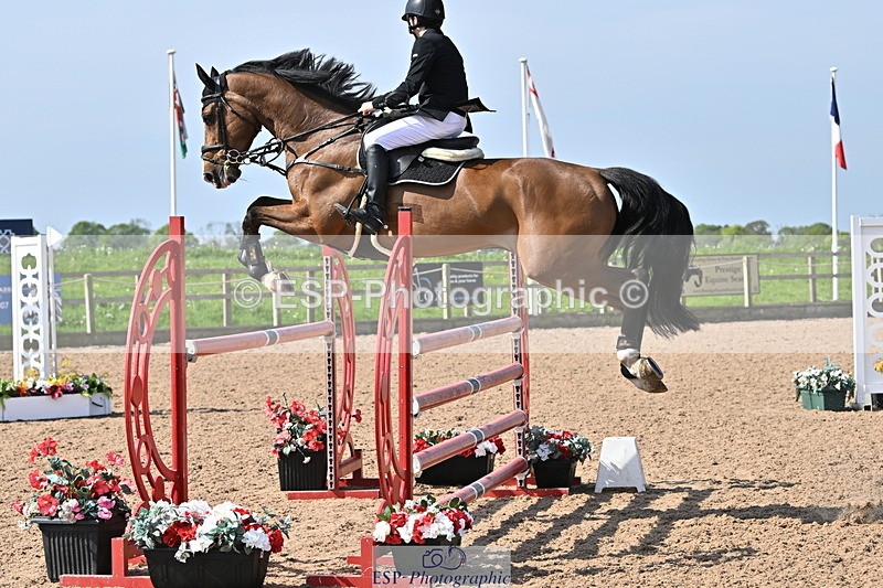 240509A-101739-00821 - Cls 8 Foxhunter