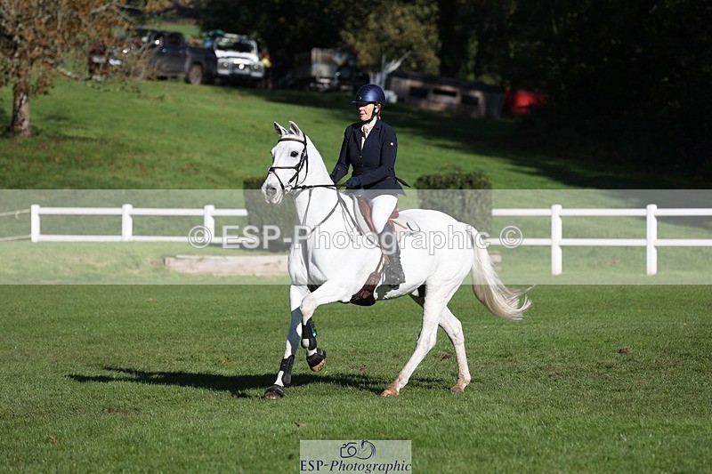 231022-105534-24836 - 651-RATHNAGREW.GREY.TEX-Nicola.Horsley-gubbins-TrotUp+SJ