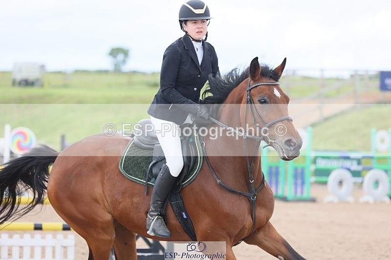 250525-153103-08913 - Cls 31 Snr 90cm Derby