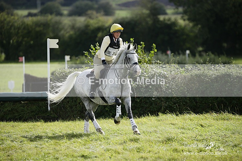 WWHT 031021 3112 - Intermediate (0.90m)  03/10/21