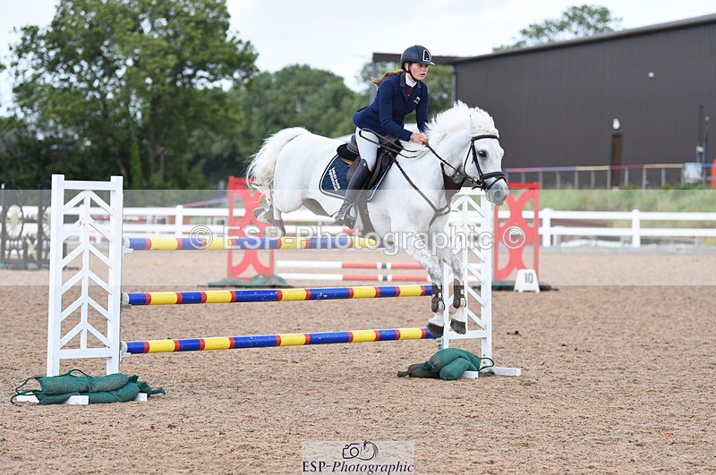 230715A-150706-01634 - Cls 7 1.15m Members Cup