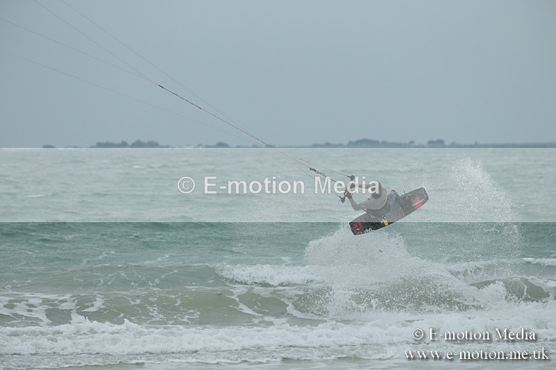 KS 300313-13 - Kite Surfing