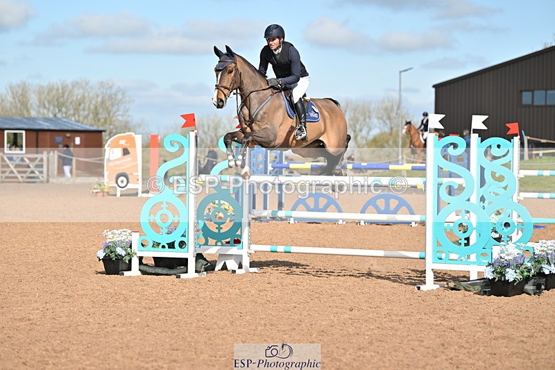 240418A-100827-01958 - Cls 1 2 Star Small Tour 1.30m