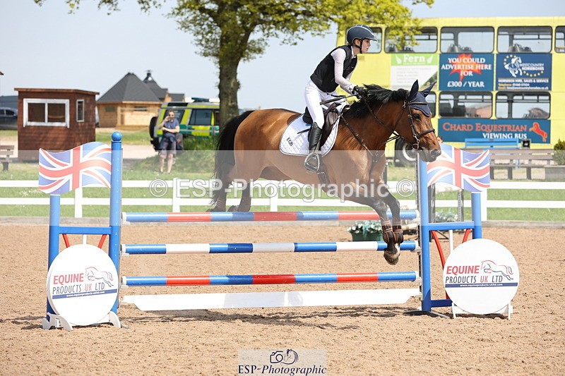 240510A-144402-07819 - Cls 17 1.05m National Am Quali